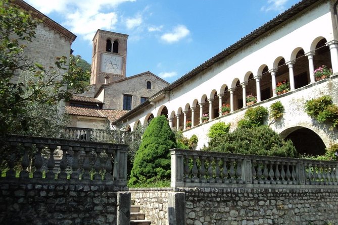 2 Guests Private Prosecco Road Tour All Inclusive from Conegliano - Getting In and Out Smoothly: 10:00 Pickup and Private Transport