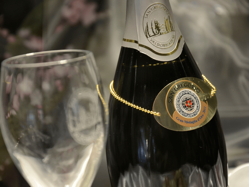 Prosecco Tasting in Countryside Winery - Valdobbiadene: the Prosecco place that feels more precise