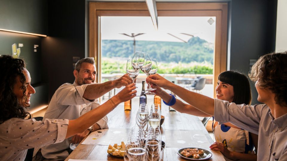 Valdobbiadene: degustazione Prosecco con stuzzichini - Key highlights you’ll actually notice