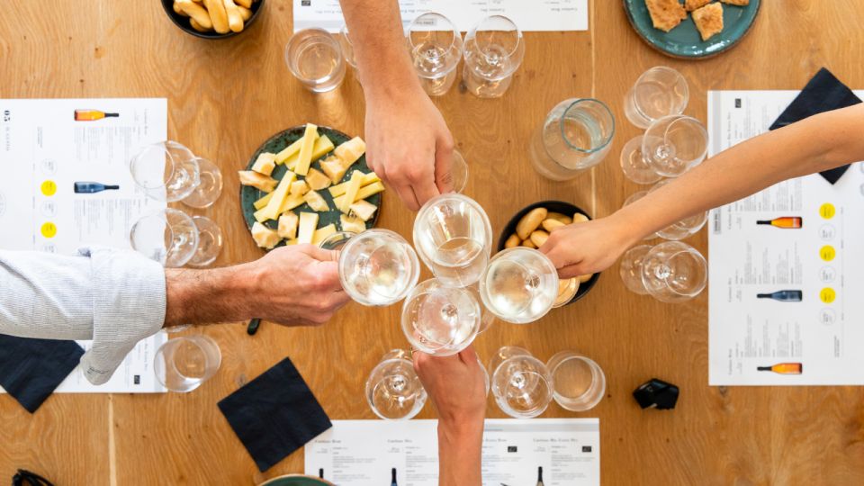 Valdobbiadene:Prosecco tasting,appetizers,winery & vineyard - Price and value: $47 for four glasses plus food and a full guided tour