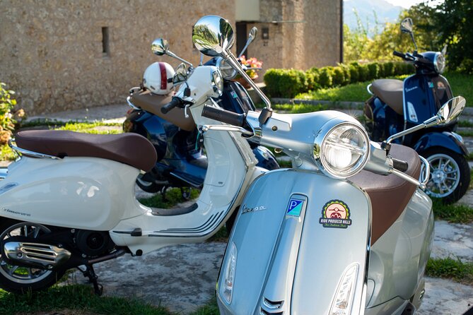 Vespa 125 rental to explore the UNESCO Hills - Why a Vespa 125 through the UNESCO Hills is such a good idea